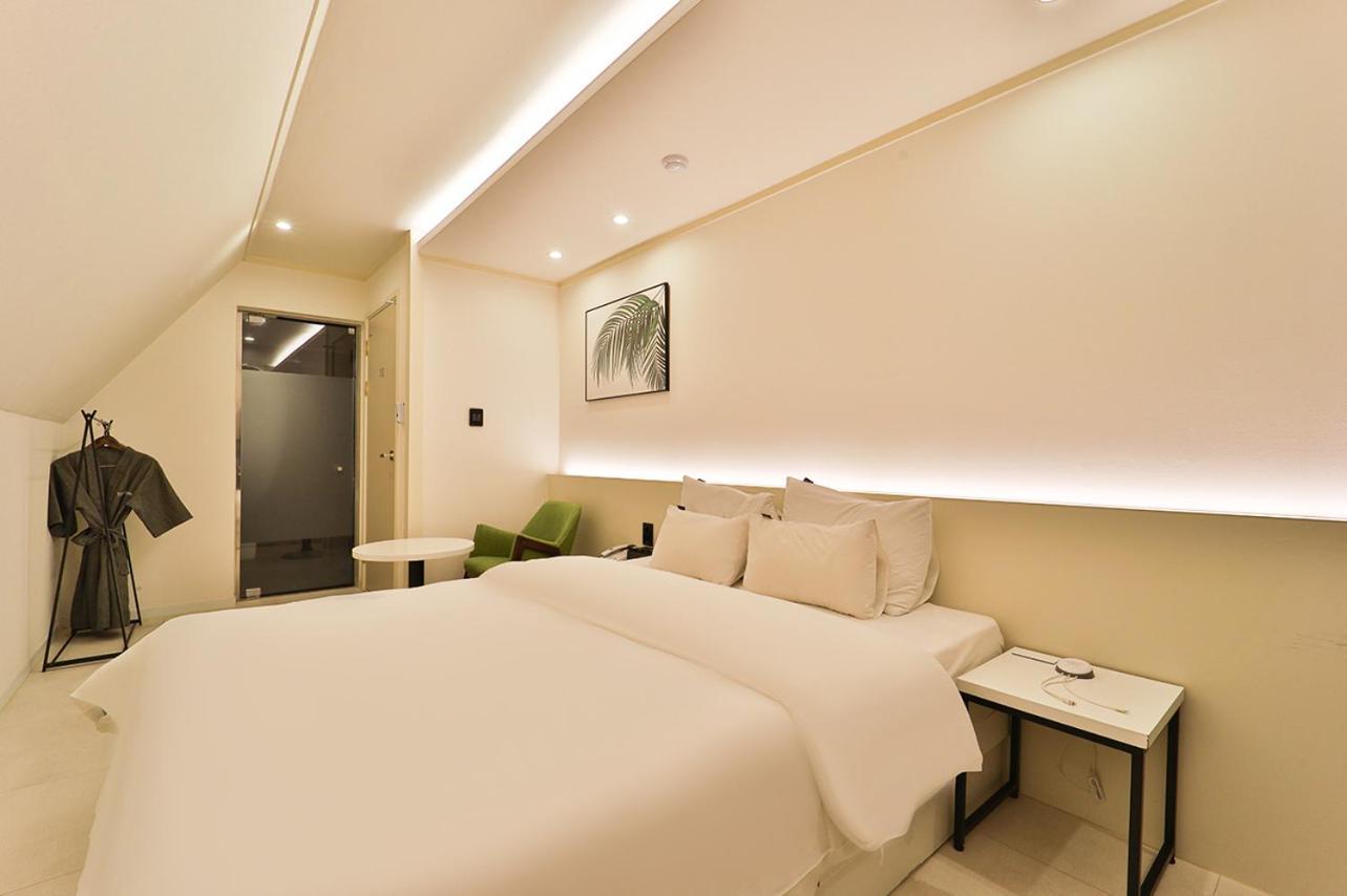 סיאול Jamsil Tomgi Hotel מראה חיצוני תמונה