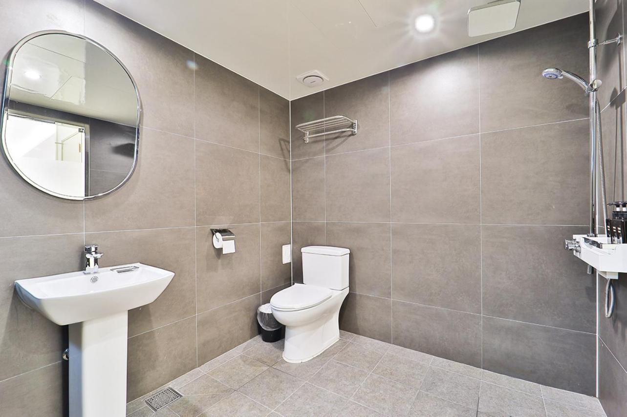 סיאול Jamsil Tomgi Hotel מראה חיצוני תמונה