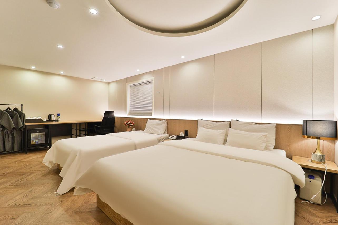סיאול Jamsil Tomgi Hotel מראה חיצוני תמונה