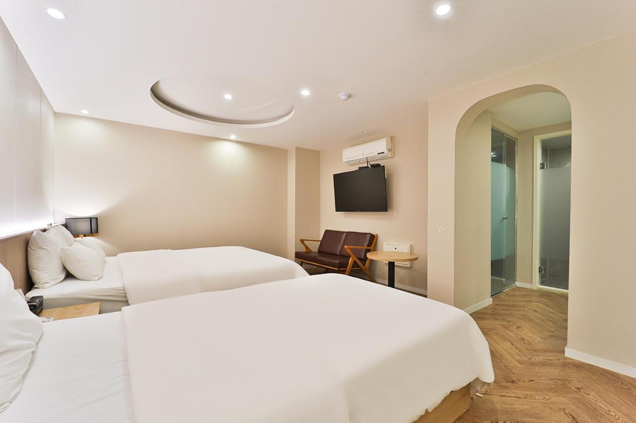 סיאול Jamsil Tomgi Hotel מראה חיצוני תמונה