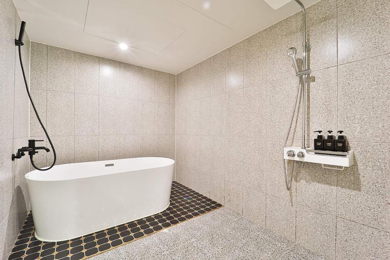 סיאול Jamsil Tomgi Hotel מראה חיצוני תמונה