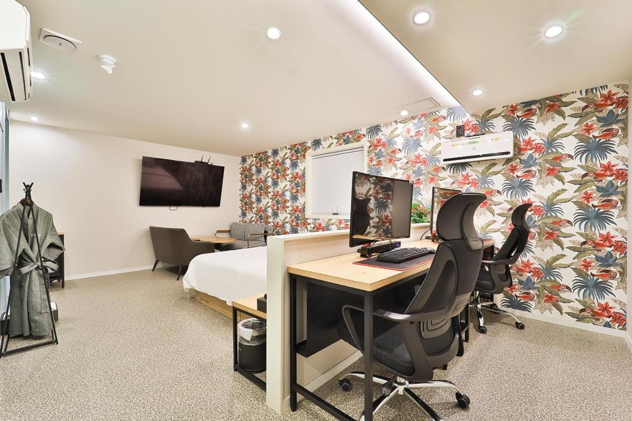 סיאול Jamsil Tomgi Hotel מראה חיצוני תמונה