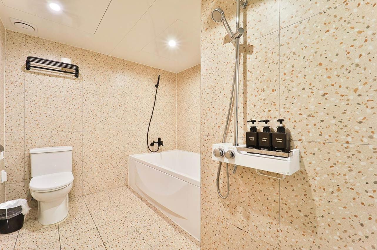 סיאול Jamsil Tomgi Hotel מראה חיצוני תמונה