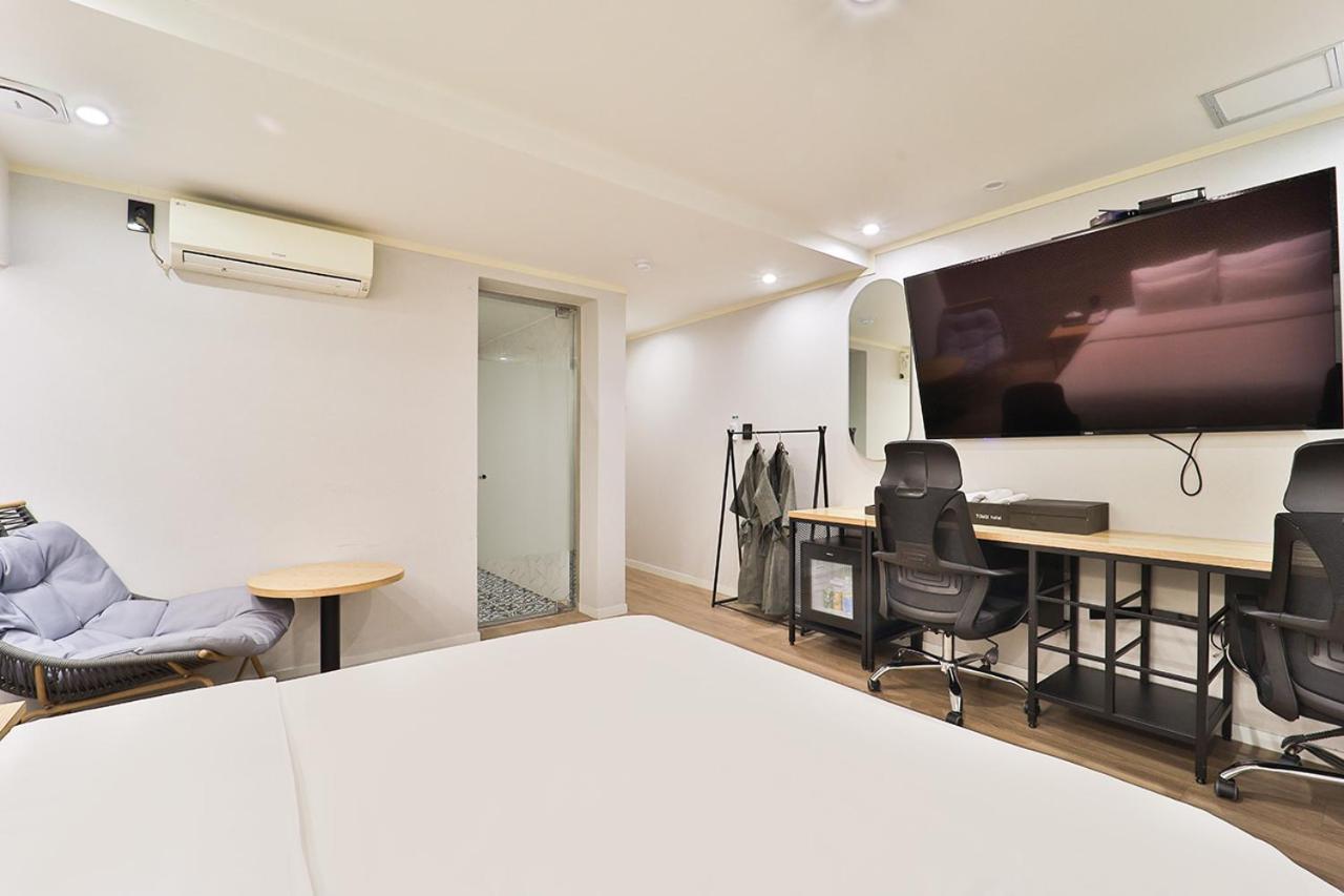 סיאול Jamsil Tomgi Hotel מראה חיצוני תמונה